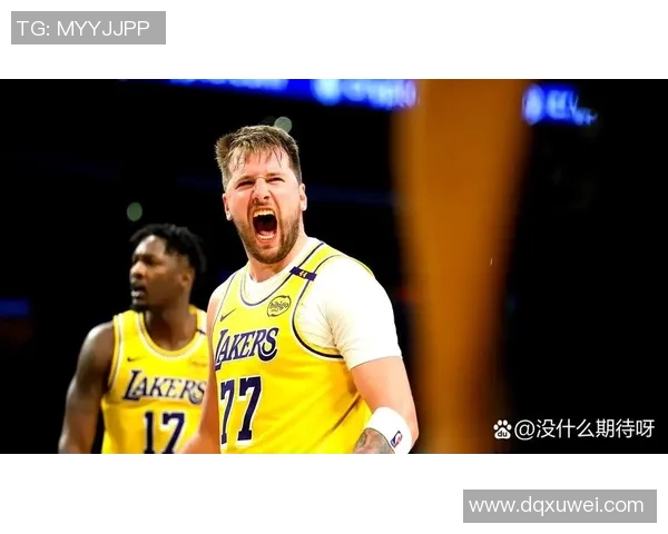掘金与湖人激战正酣球迷期待精彩逆转与绝杀瞬间